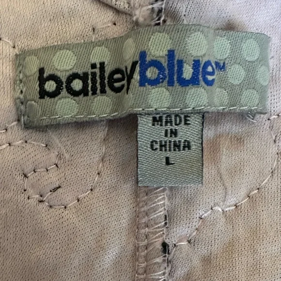 Bailey Blue Black and Rose Gold Stylish V-Neck Patterned Dress - Picture 7 of 7